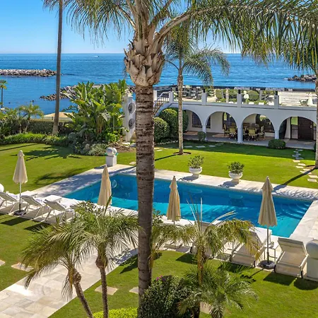 Villa El Martinete Beachfront With Picasso Pool-2